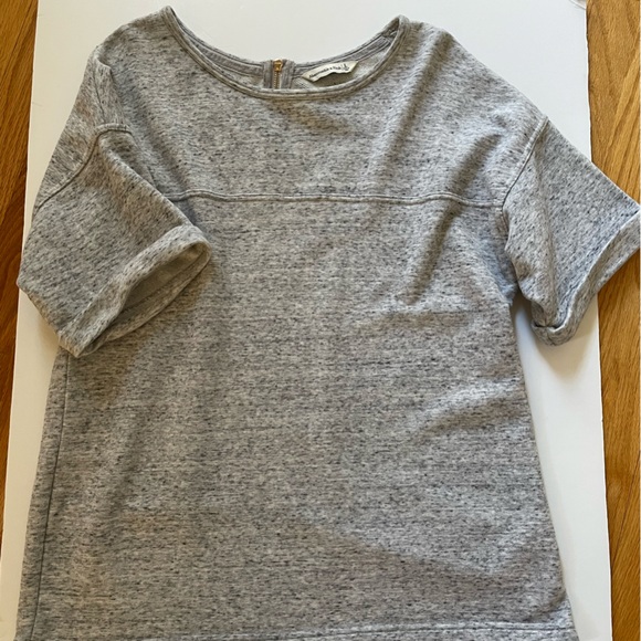 Abercrombie & Fitch Tops - Abercrombie Heather Gray Short Sleeve Top